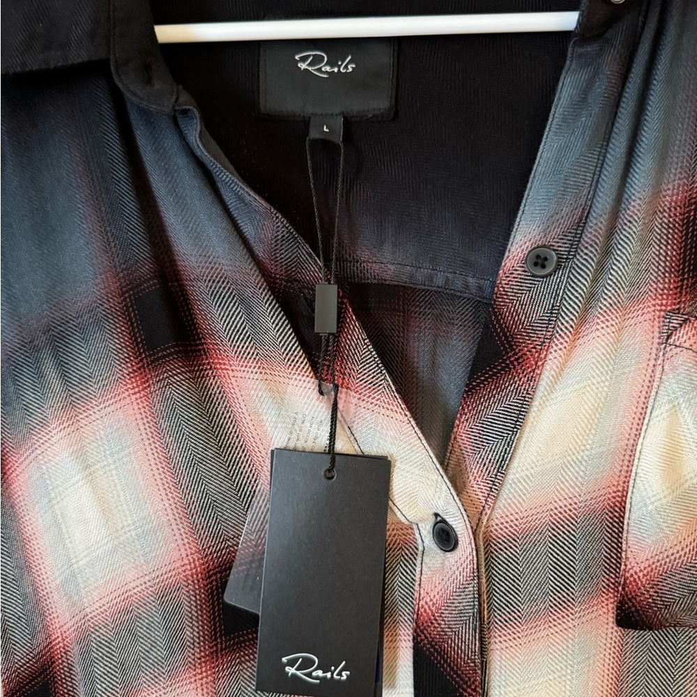 Brand new Rails shirt size Large. So soft and a classy relaxed fit
